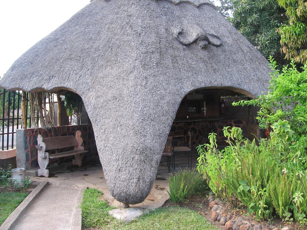 The Stone Guest House Livingstone Exterior foto